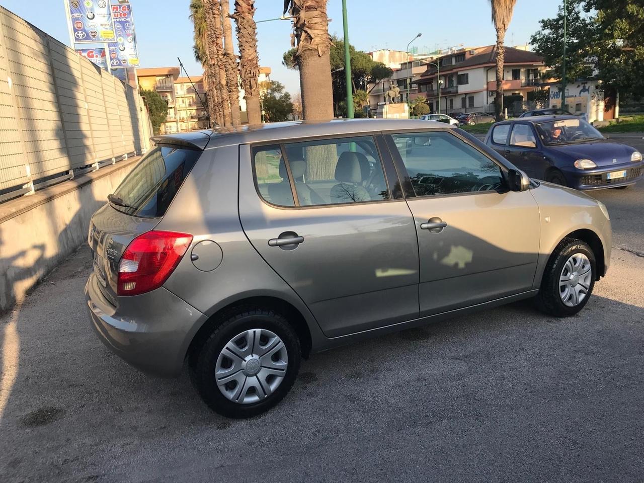 Skoda Fabia 1.2 12V 70CV 51 KW 5p. Style pari al nuovo