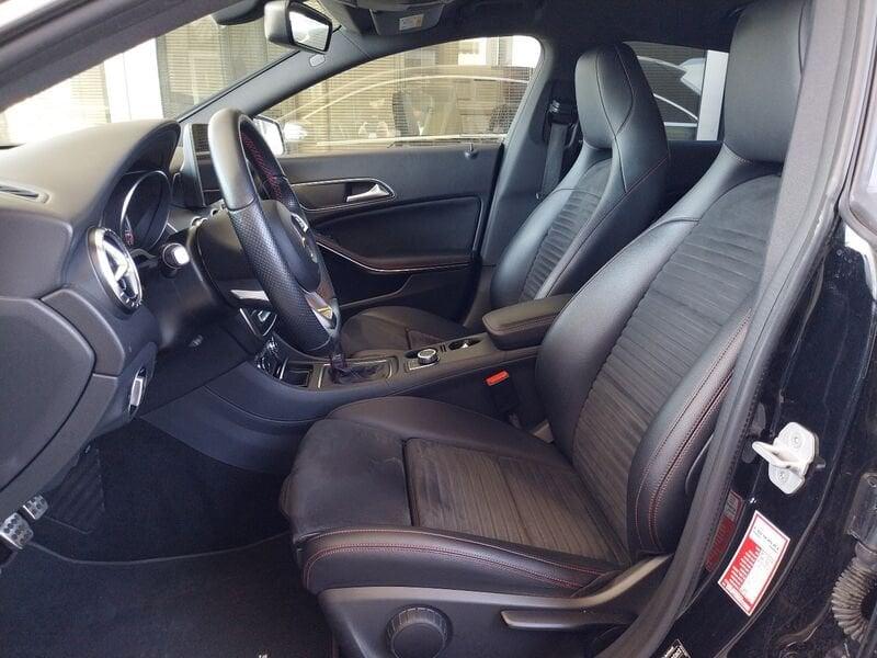 Mercedes-Benz CLA CLA 180 Premium