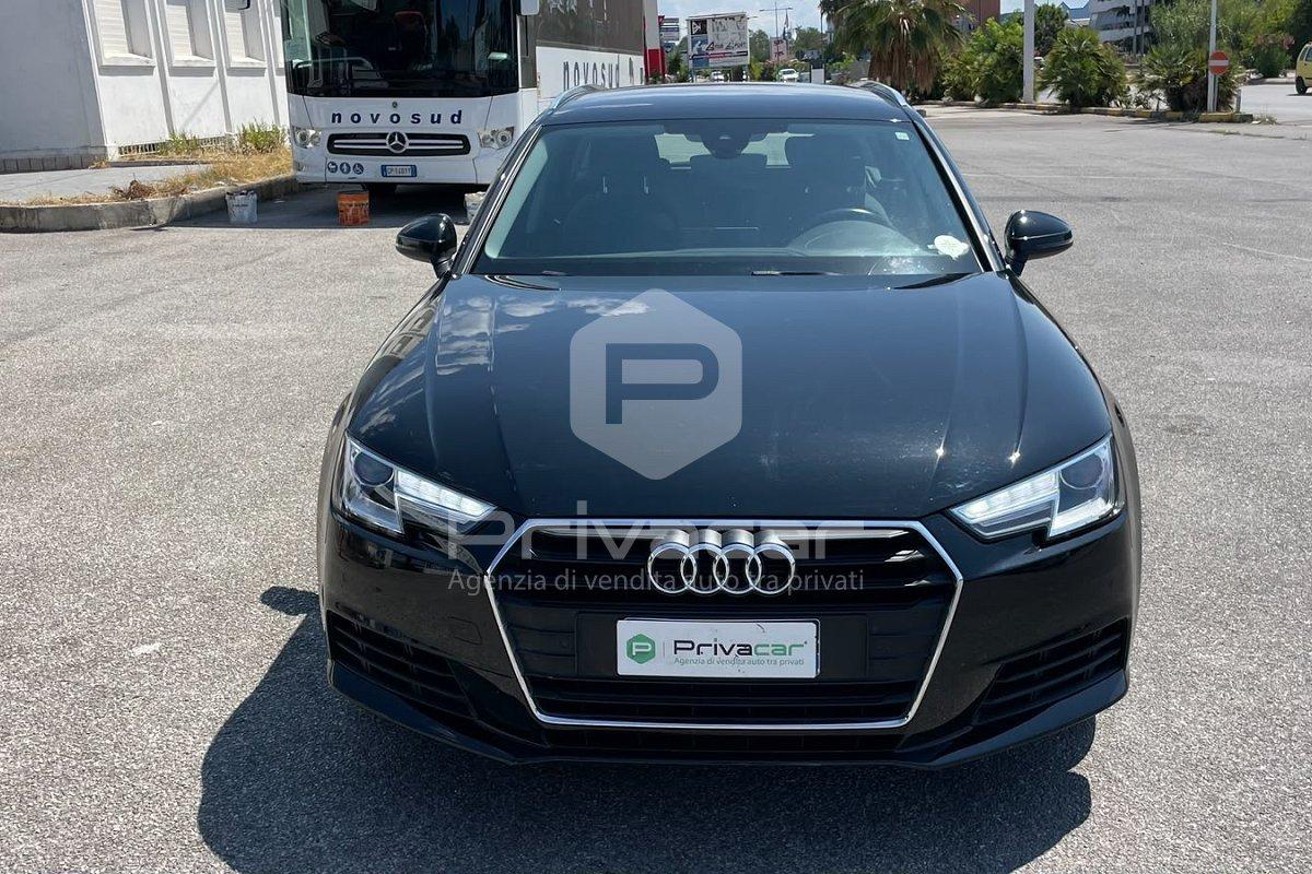 AUDI A4 Avant 35 TDI S tronic Business