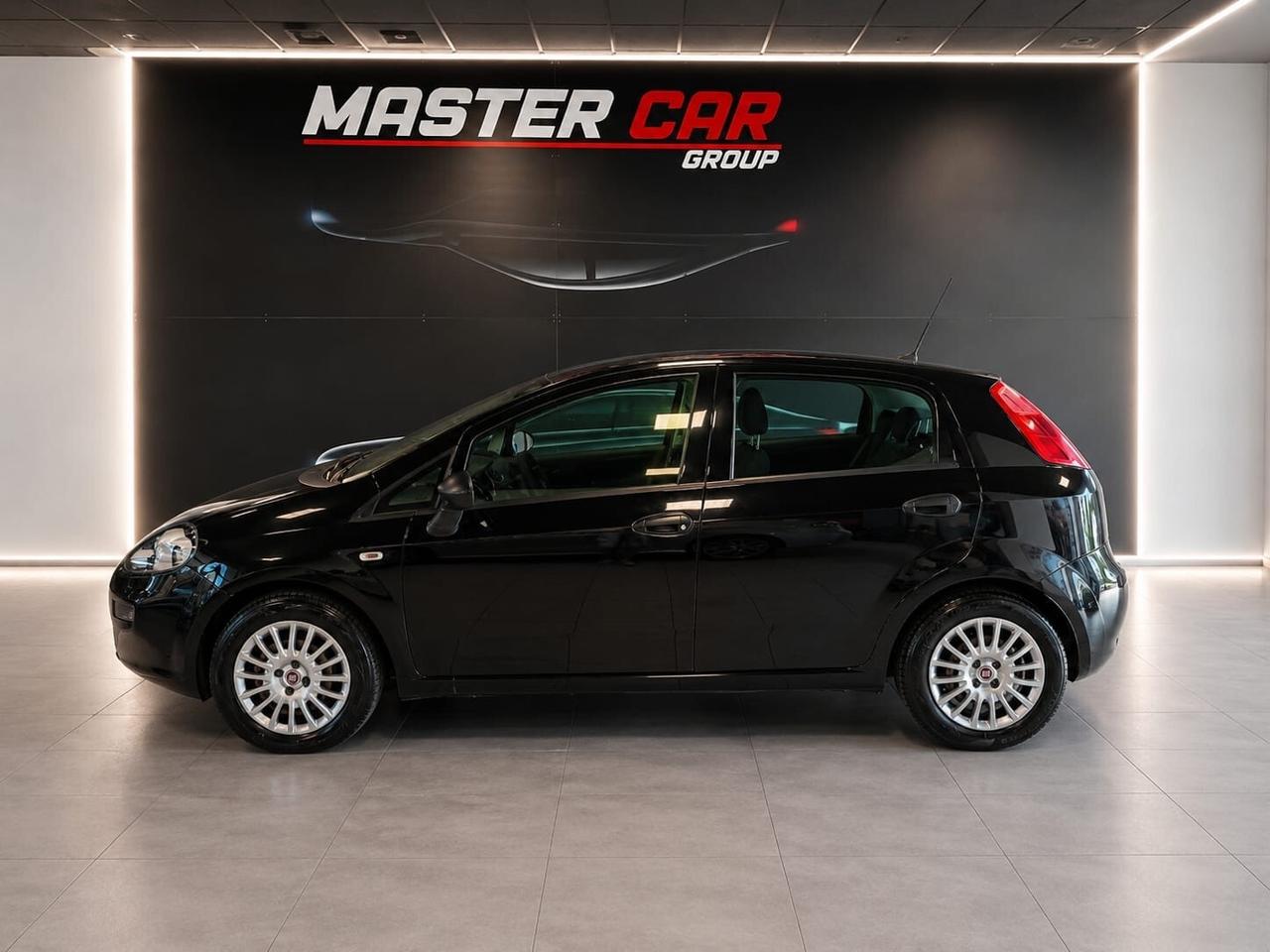 Fiat Punto 1.3 MJT II S&S 95 CV 5 porte Street