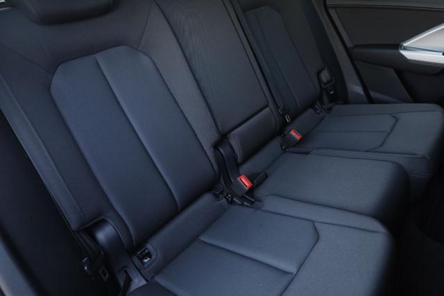 AUDI Q3 35 TDI S tronic