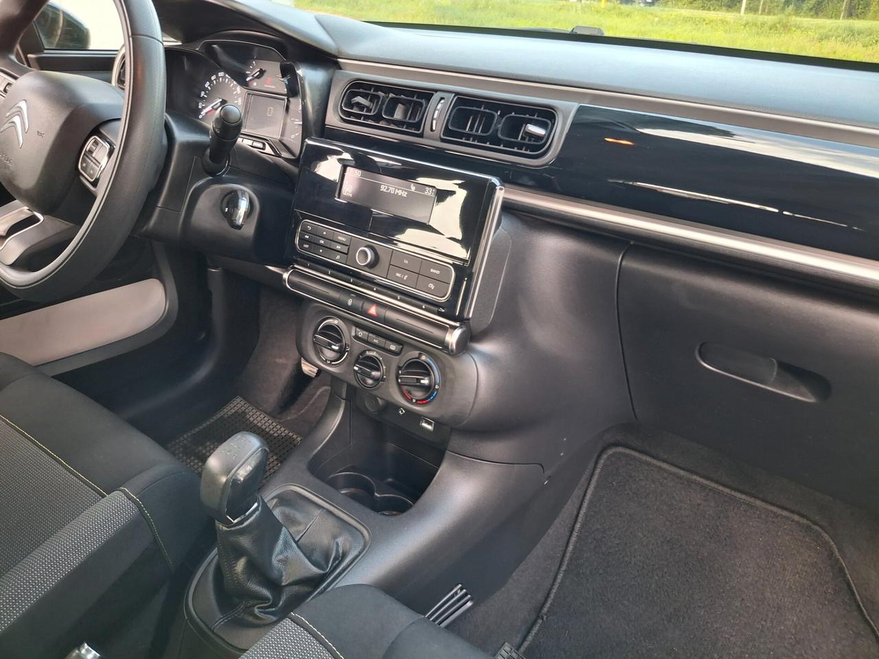 Citroen C3 PureTech 68 Live-CONNESSIONE DATI-