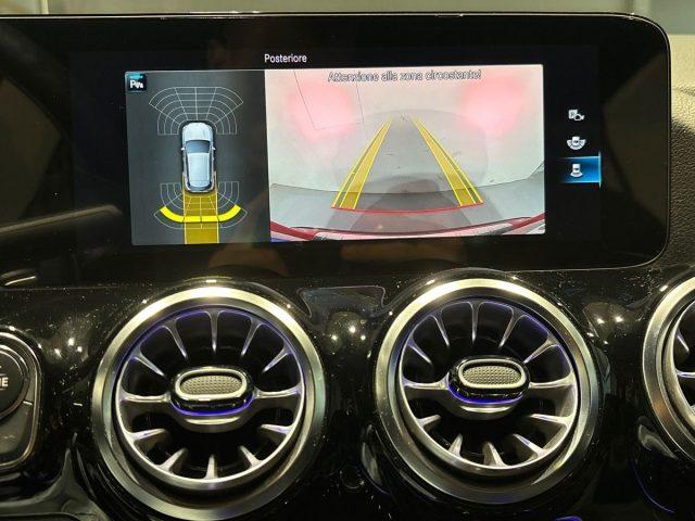 MERCEDES-BENZ GLA 200 d Auto 4Matic Premium