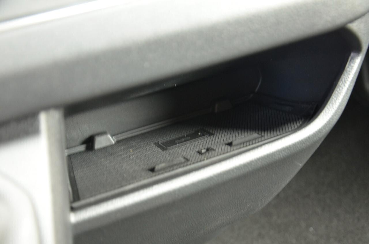 Nissan Primastar 2.0 dCi 150CV PL-TN Bus N-Connecta NOLEGGIO