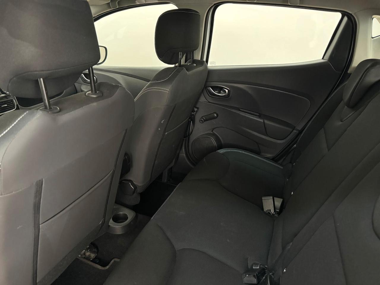 Renault Clio dCi 8V 75CV Start&Stop 5 porte *** NEOPATENTATI***