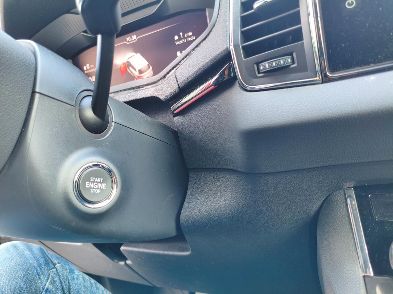 Skoda Karoq 2.0 TDI SCR 4x4 DSG SportLine