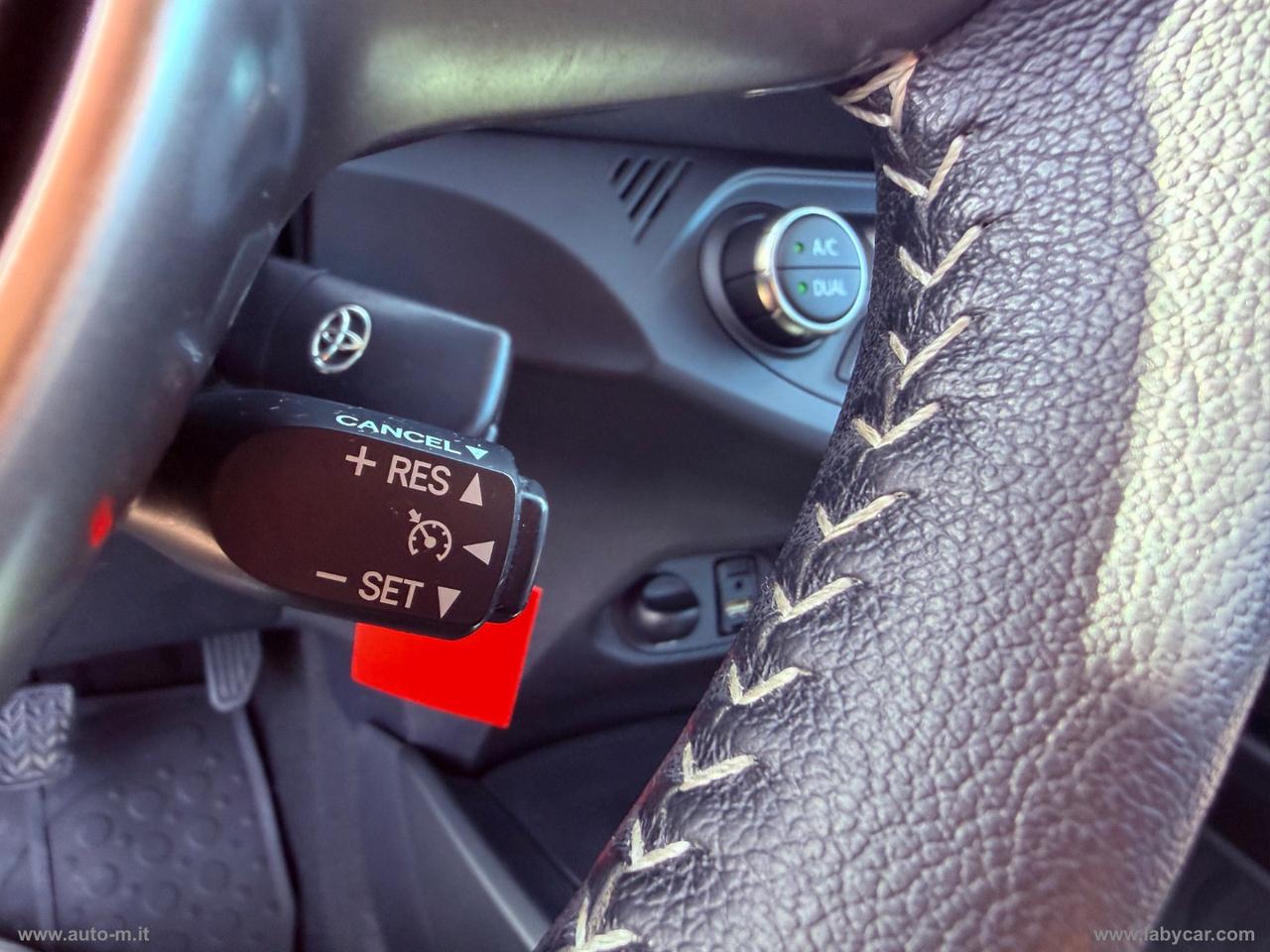 TOYOTA Yaris 1.4 D-4D 5p. Lounge