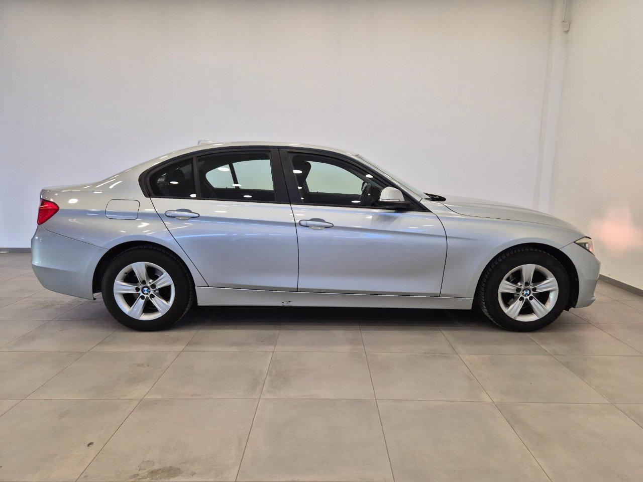 BMW 316 d Sport - Sens. Park. - Lim.