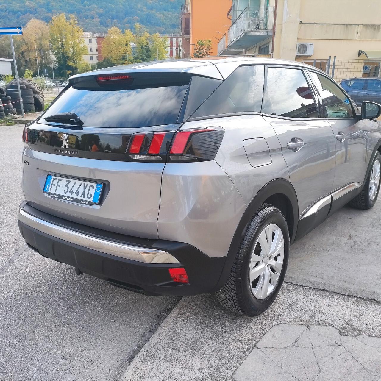 Peugeot 3008 BlueHDi 120 S&S Business
