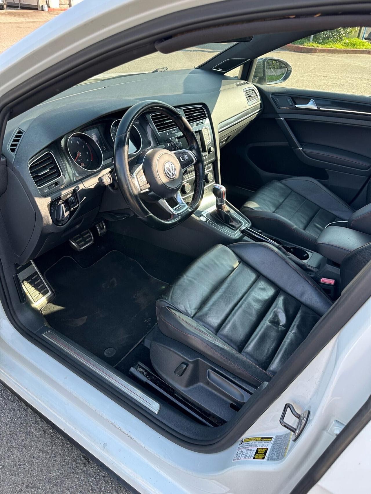 Volkswagen Golf GTI Golf GTI Performance 2.0 TSI 5p. BlueMotion Technology