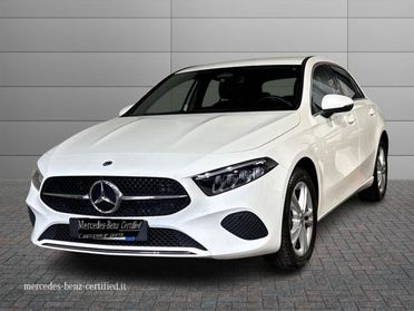 MERCEDES-BENZ A 250 e hybrid EQ Progressive Advanced Plus