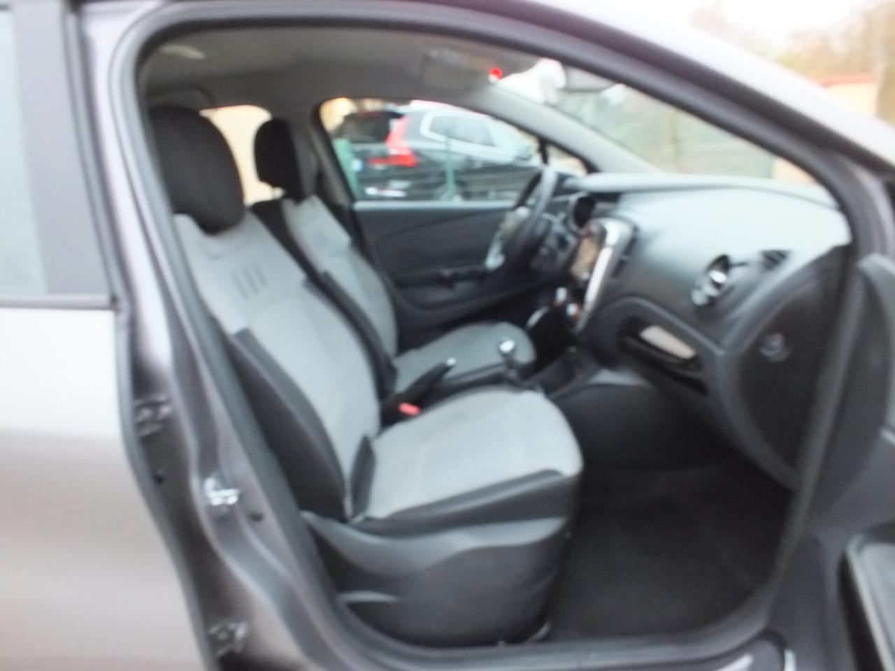RENAULT CAPTUR 110 CV- RETROCAMERA-NAVI-