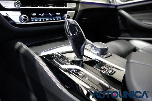 BMW 530 E TOURING MSPORT