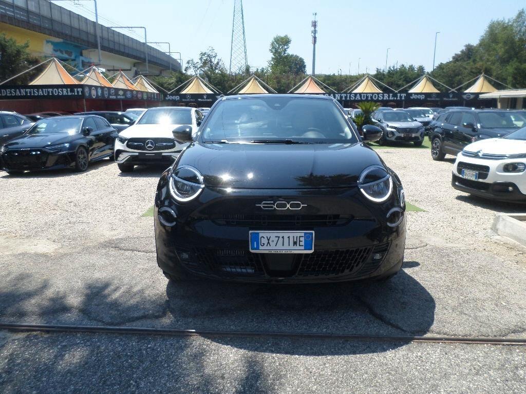 Fiat 600 Hybrid 100 CV DCT MHEV La Prima
