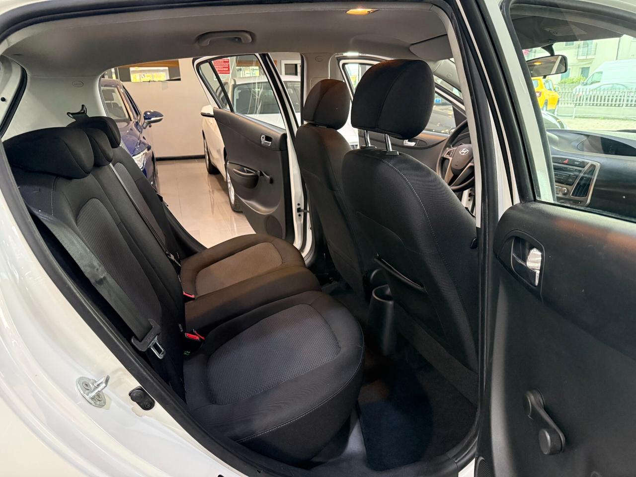 Hyundai i20 5p 1.2 Classic NEOPATENTATI !