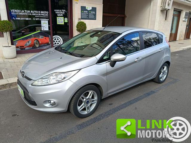 FORD Fiesta 1.4 aut. 5 porte Titanium