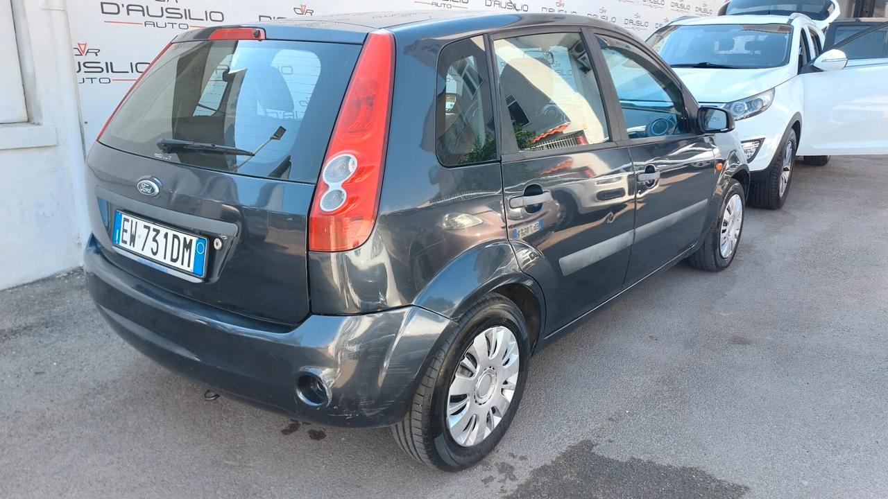 Ford Fiesta 1.2 16V 5p. Ghia GPL