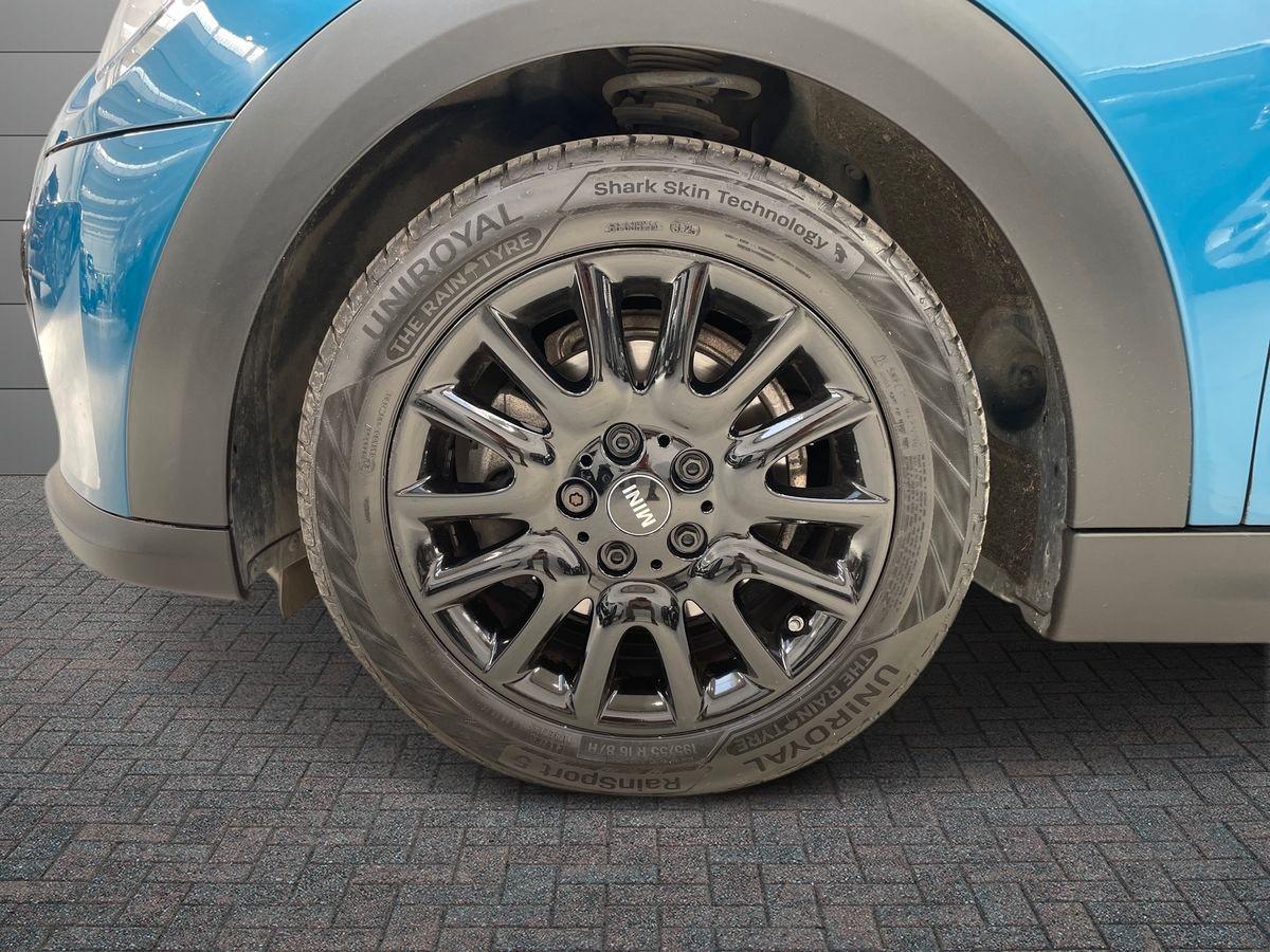 MINI Mini IV F56 2021 3p - Mini 3p 1.5 Cooper Camden