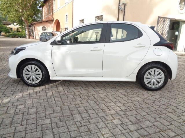 Toyota Yaris 1.5 Hybrid 5 porte Active NESSUN VINCOLO DI FINANZIAMENTO....