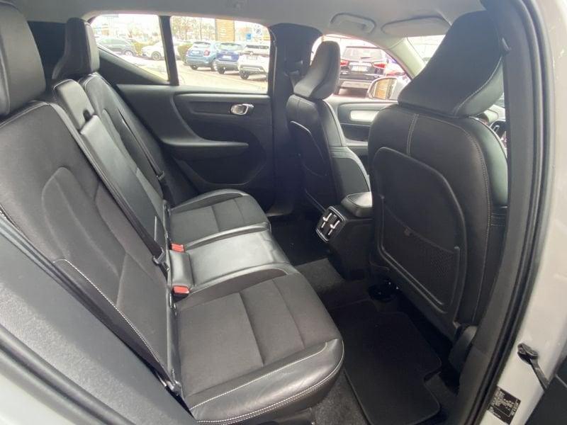 Volvo XC40 T3 Business Plus