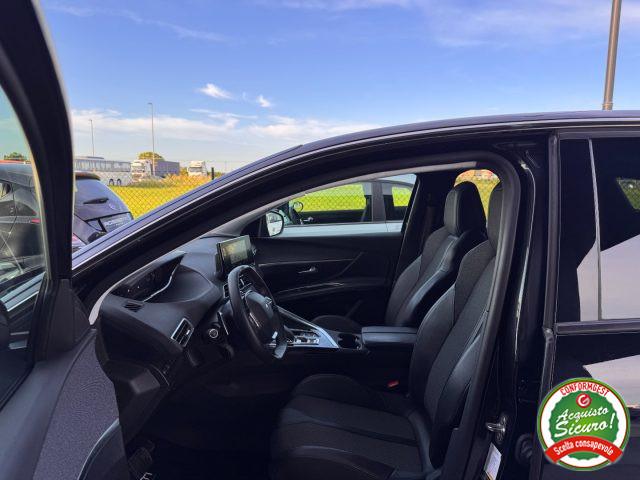 PEUGEOT 3008 BlueHDi 130 S&S EAT8 Allure
