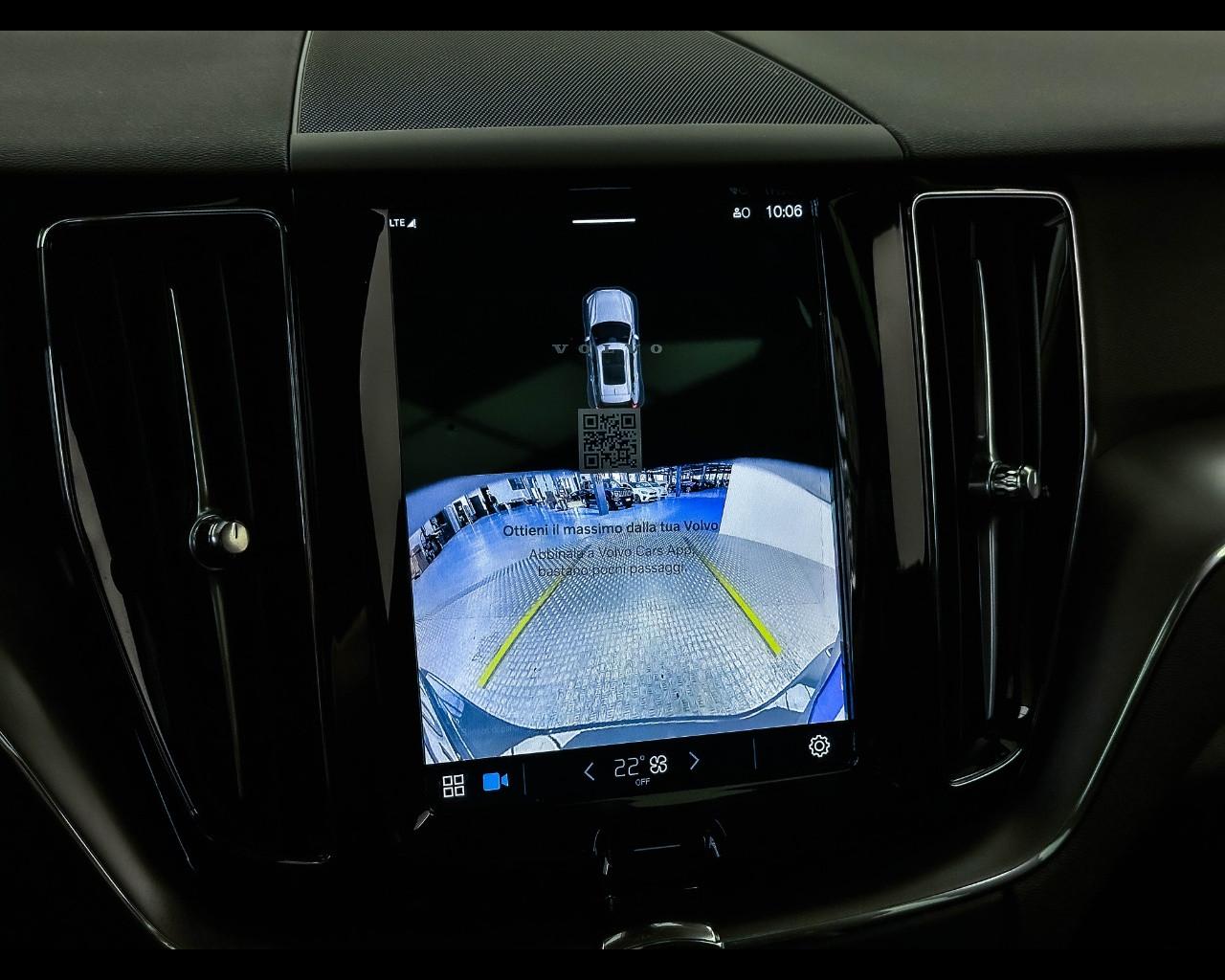 VOLVO XC60 (2017-->) - XC60 T6 Plug-in hybrid AWD automatico Plus Bright