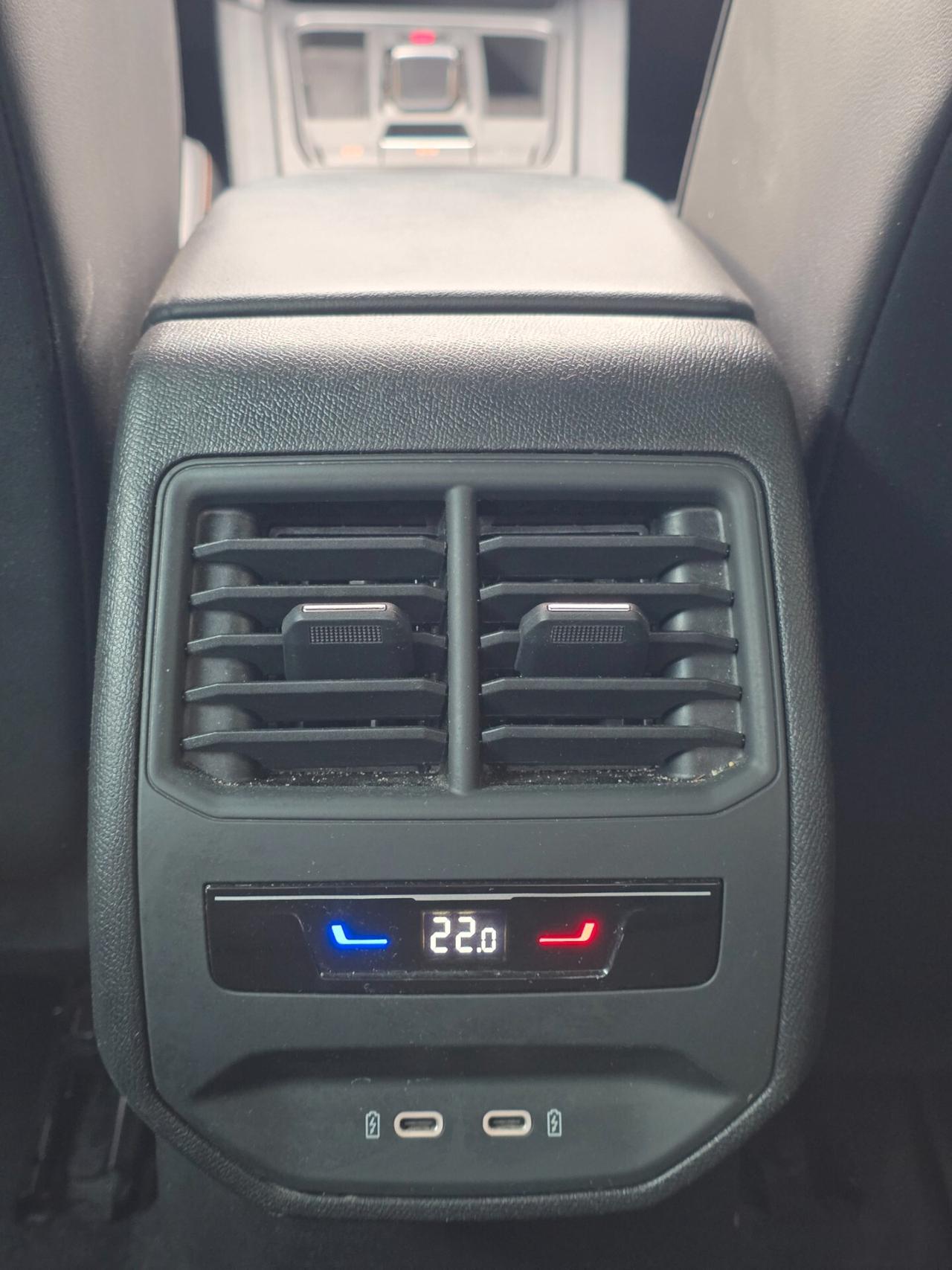 Cupra Leon 1.5 Hybrid 150 CV DSG