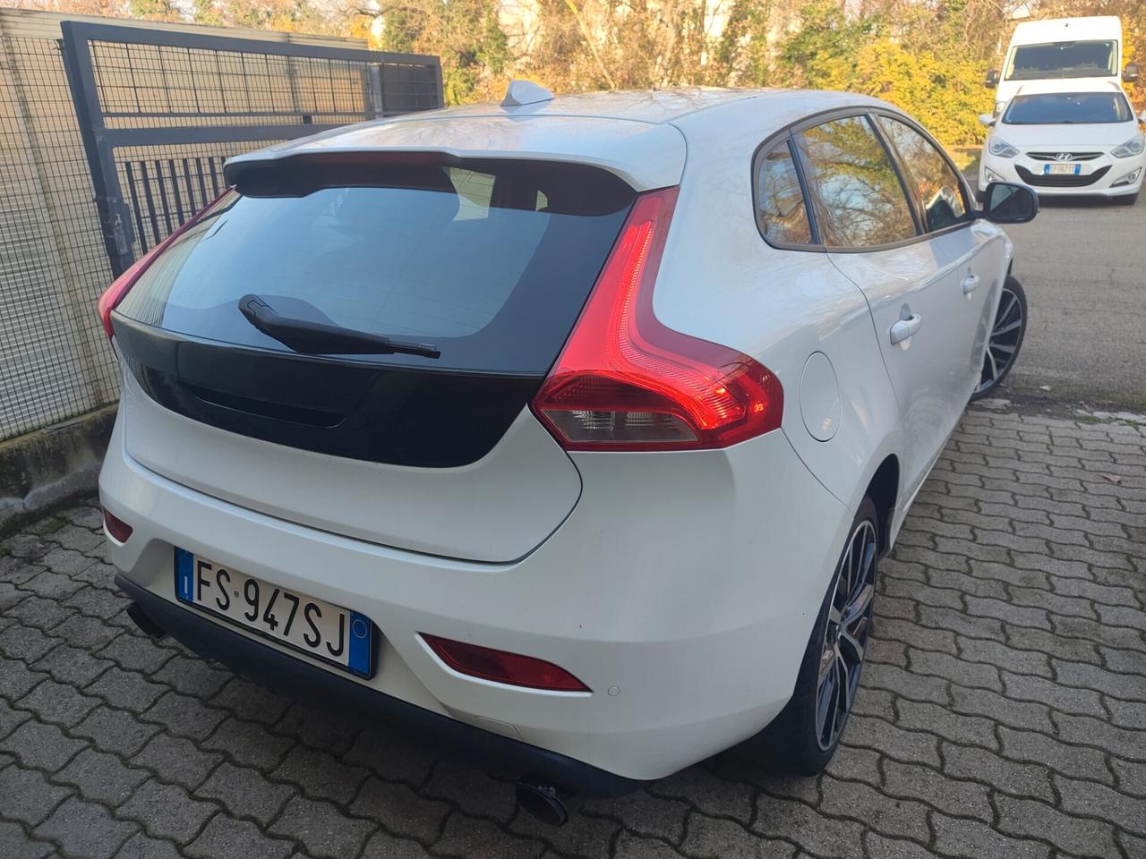 VOLVO V40 DEL 2018 DIESEL EURO6B AUTOMATICA COME NUOVA