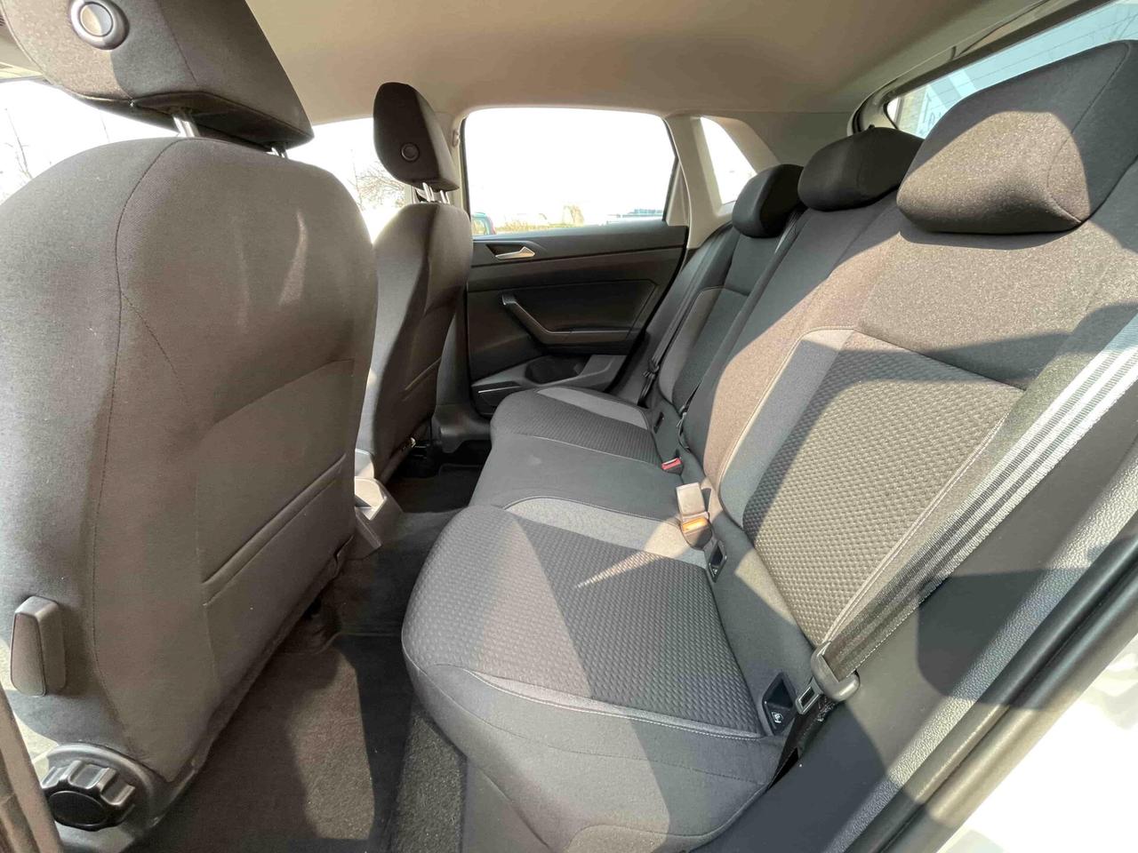 Volkswagen Polo 1.0 LIFE 80cv NEOPATENTATI