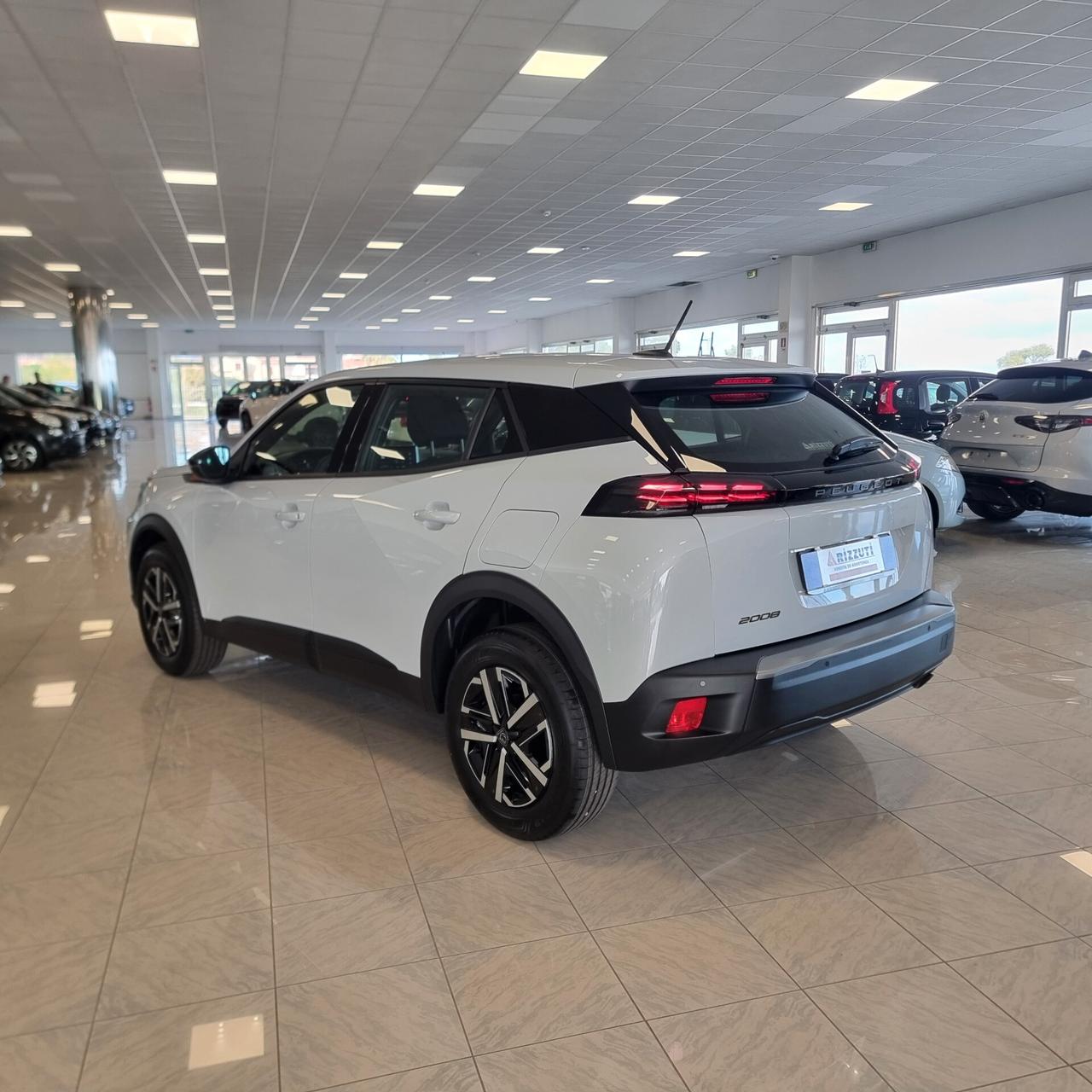 Peugeot 2008 STYLE 1.2 100cv S&S