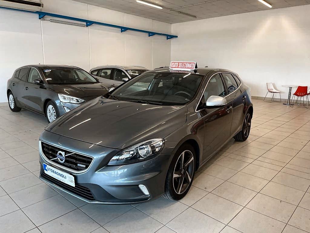 Volvo V40 R-DESIGN 1.6 D2 6m.