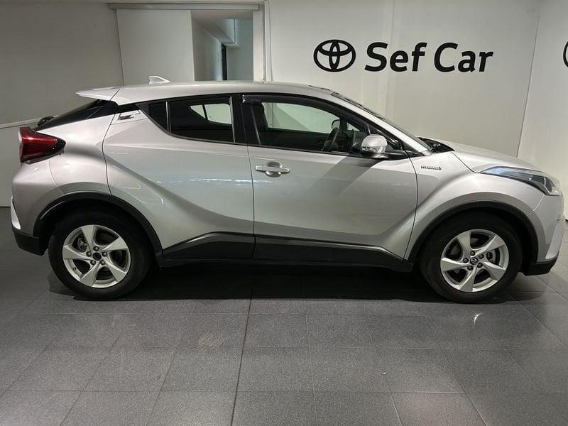 Toyota C-HR C-HR 1.8 Hybrid E-CVT Active AREA C FREE