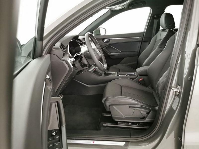 Audi Q3 35 2.0 tdi S line edition s-tronic