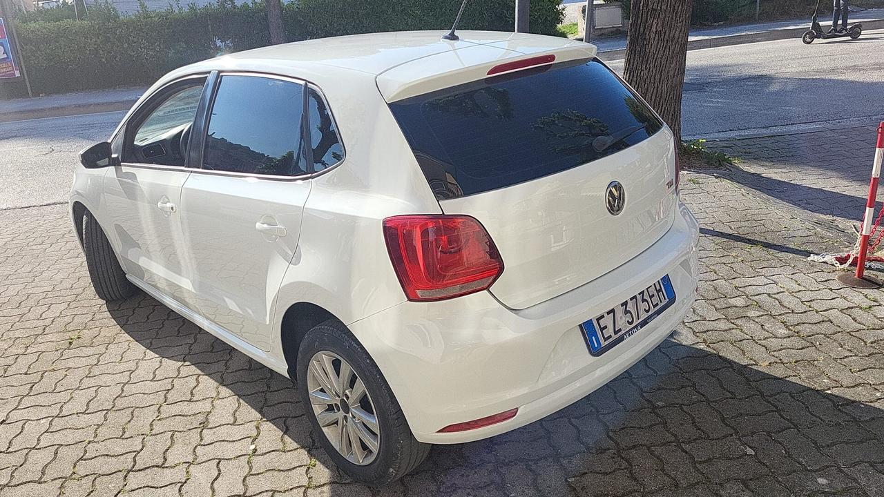 VOLKSWAGEN POLO 1,4 TDI-UNICO PROP-EURO 6-3 REVISI