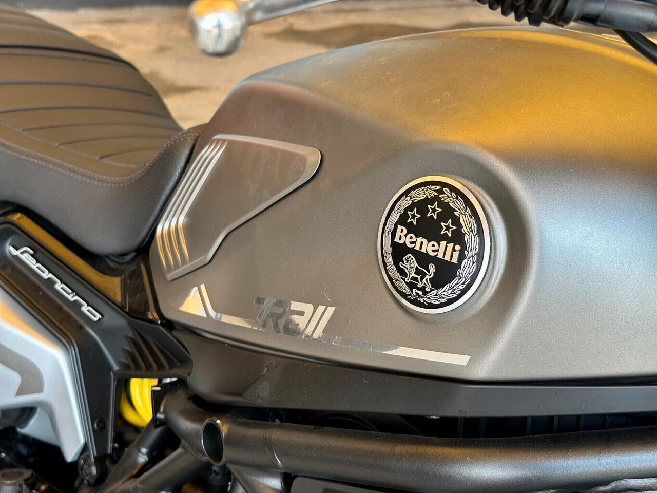 Benelli Leoncino 800 Trail