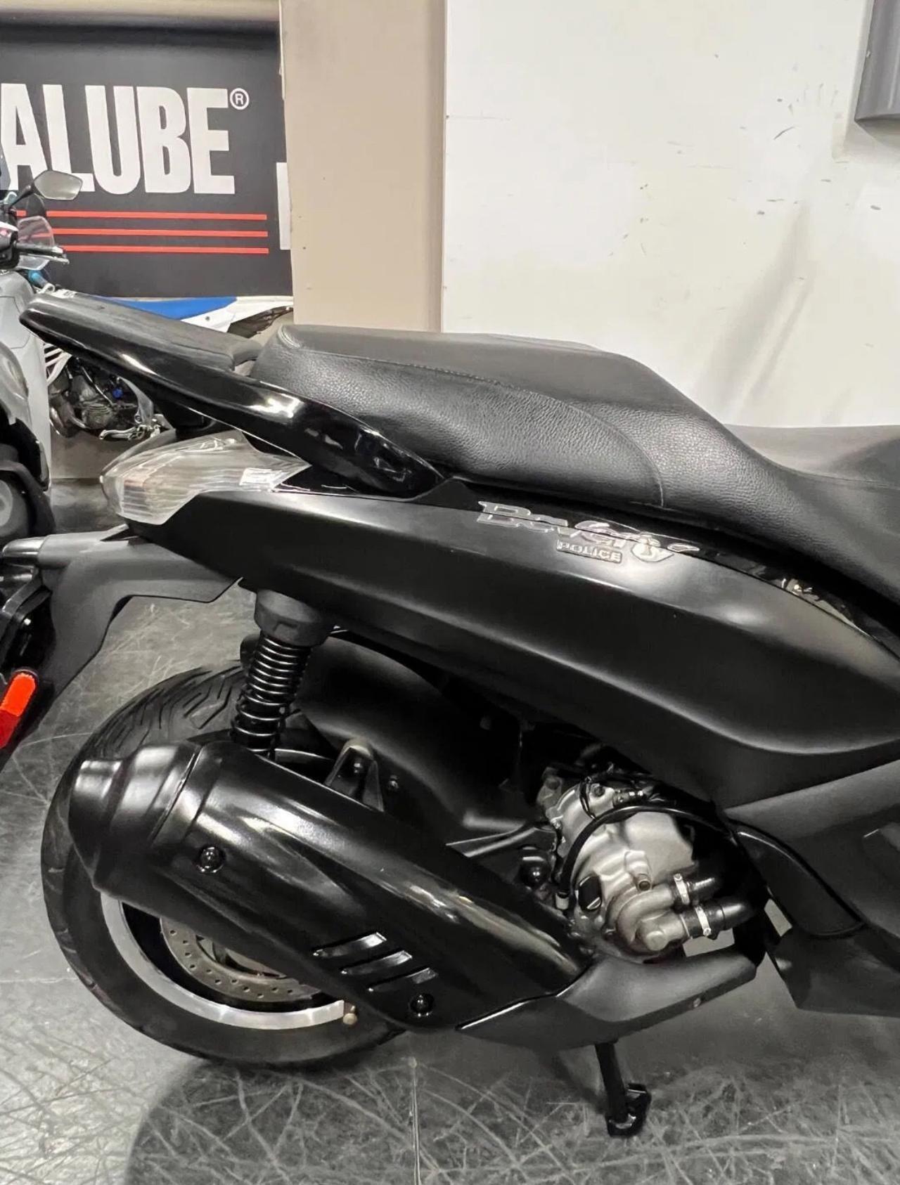 Piaggio Beverly 300 i.e. Police