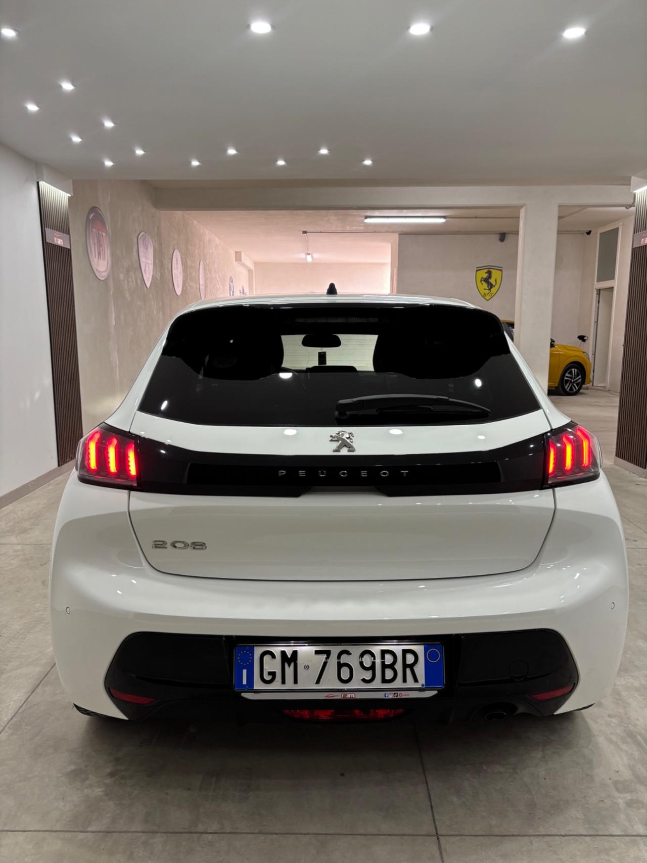 Peugeot 208 PureTech 100 Stop&Start EAT8 5 porte Allure