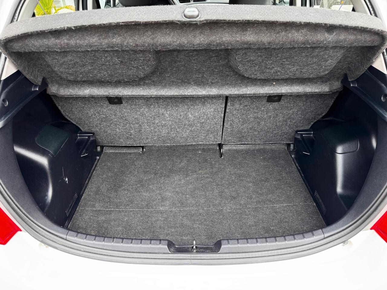 Toyota Yaris 1.4 D-4D 5 porte Active, Telecamera