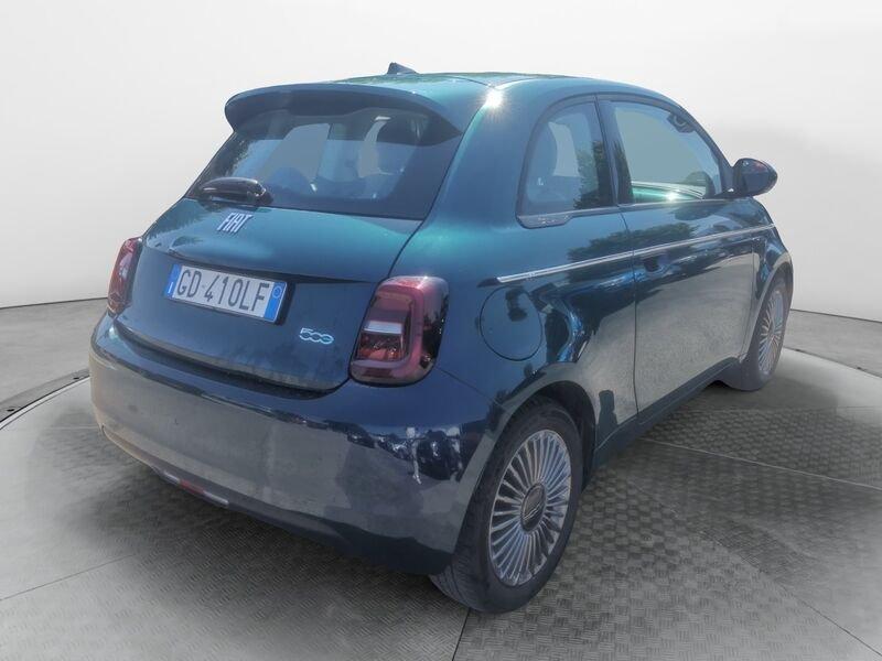 FIAT 500e 42 kWh La Prima