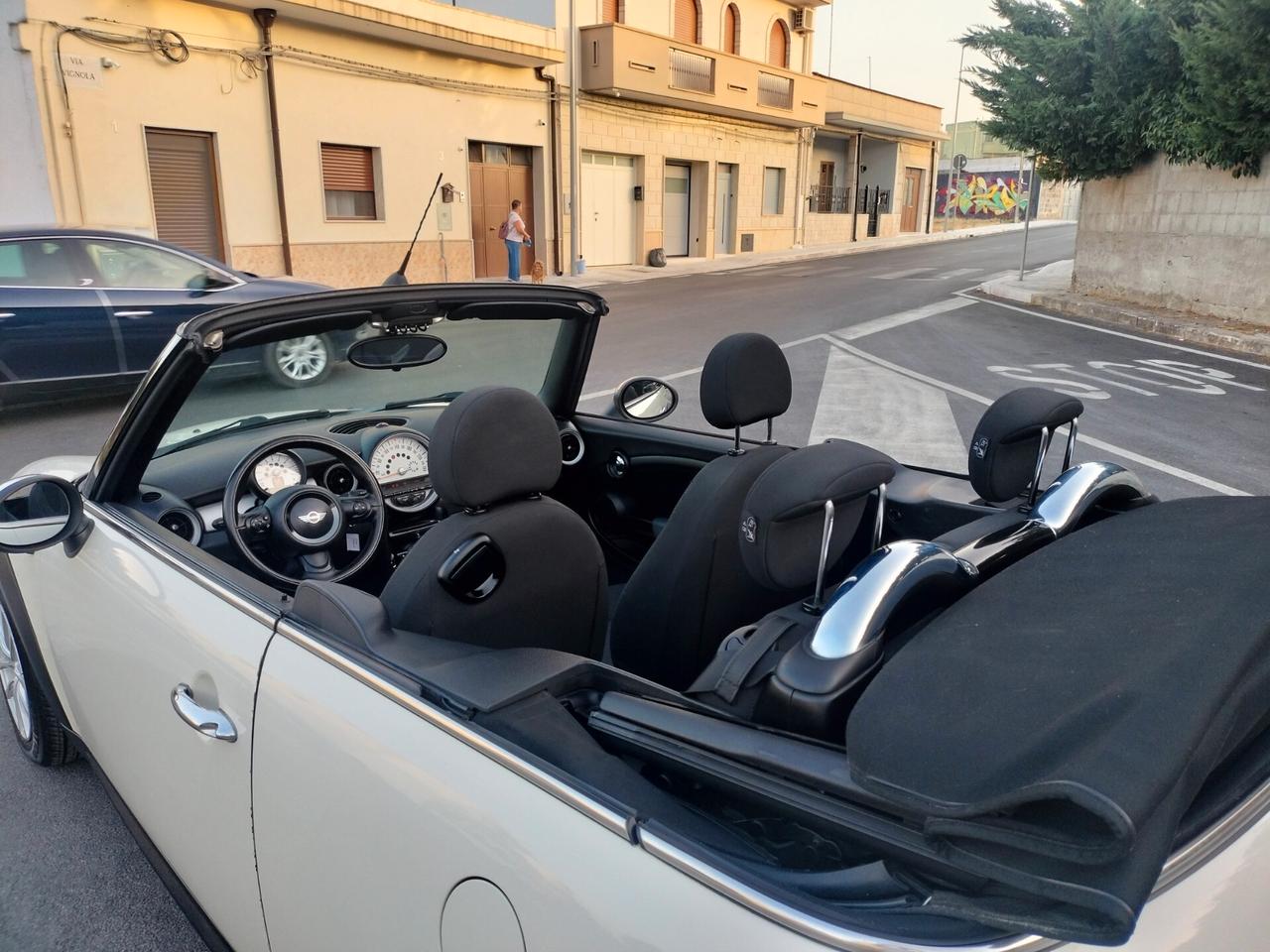 Mini 1.6 16V Cooper Cabrio