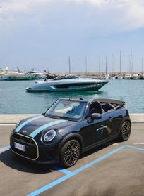 MINI Cooper Mini Cooper Cabrio 2.0 S Favoured auto