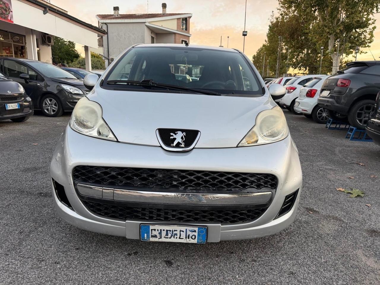 Peugeot 107 1.0 68CV 5p. Plaisir