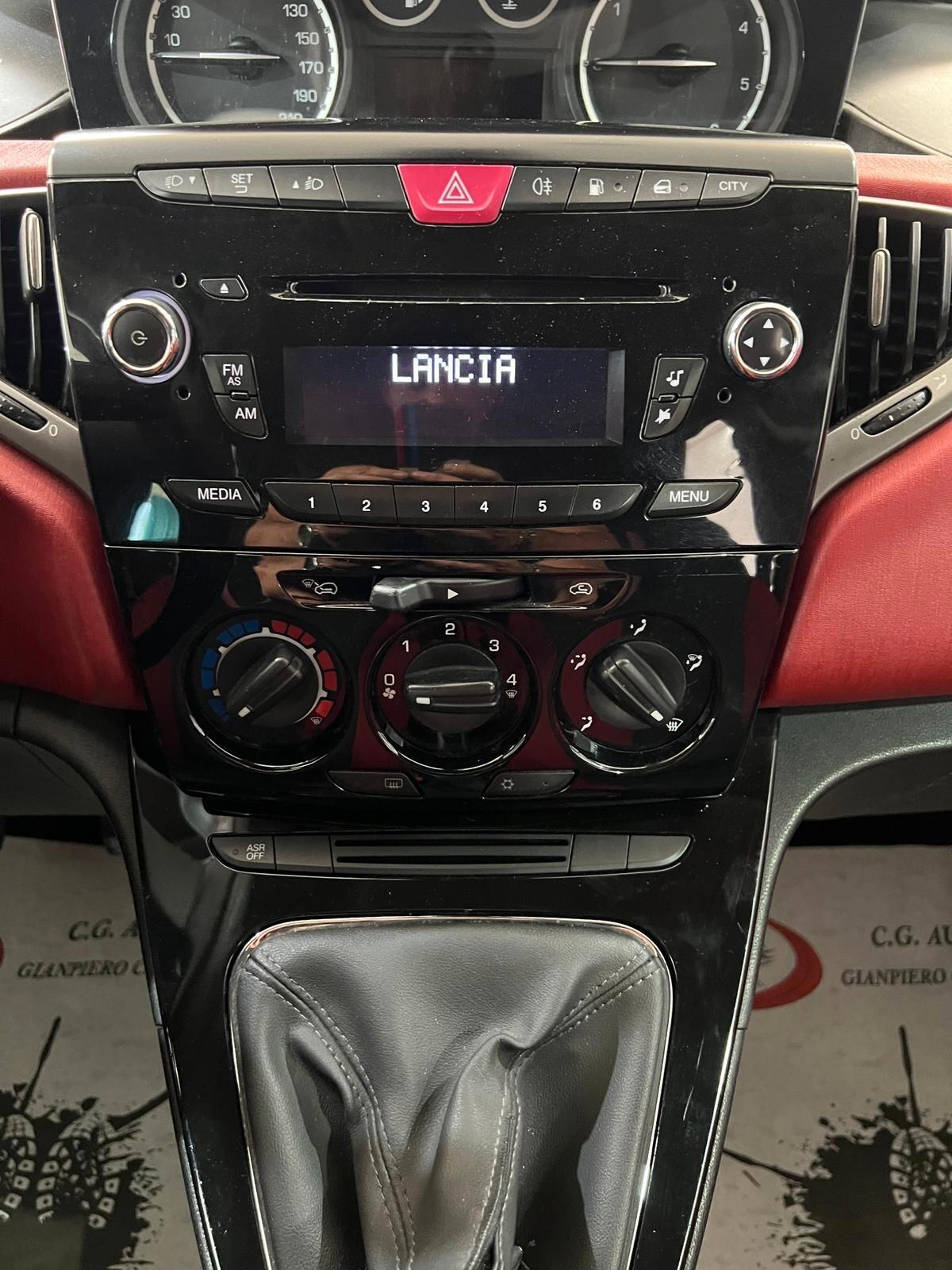 Lancia Ypsilon 1.3 95 CV - Platinum - 2012