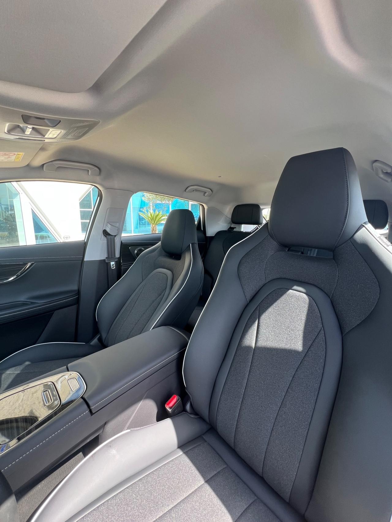 Omoda 5 1.6 TGDI 147CV aut. Anniversary Pure possibilità noleggio no scoring