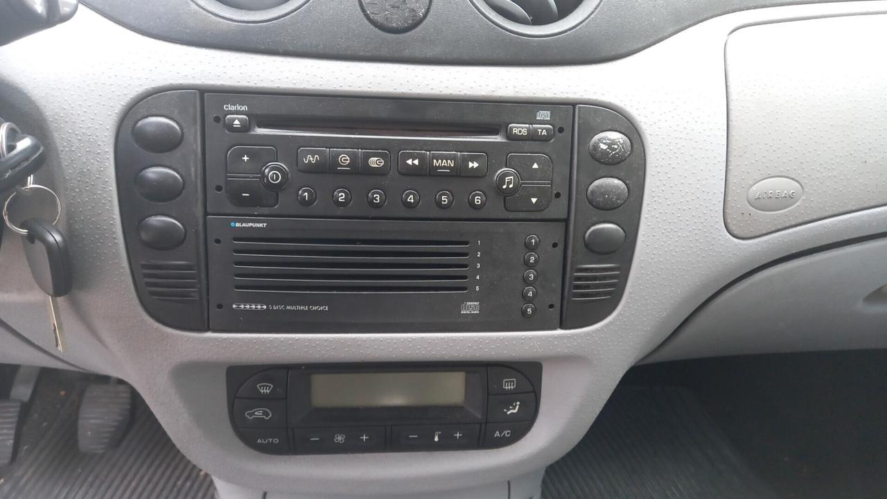 Citroen C3 1.4 HDi 70CV Exclusive