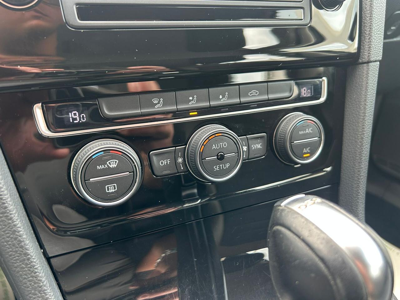 Volkswagen Golf 1.6 TDI 105 Cv DSG HIGHLINE-2013