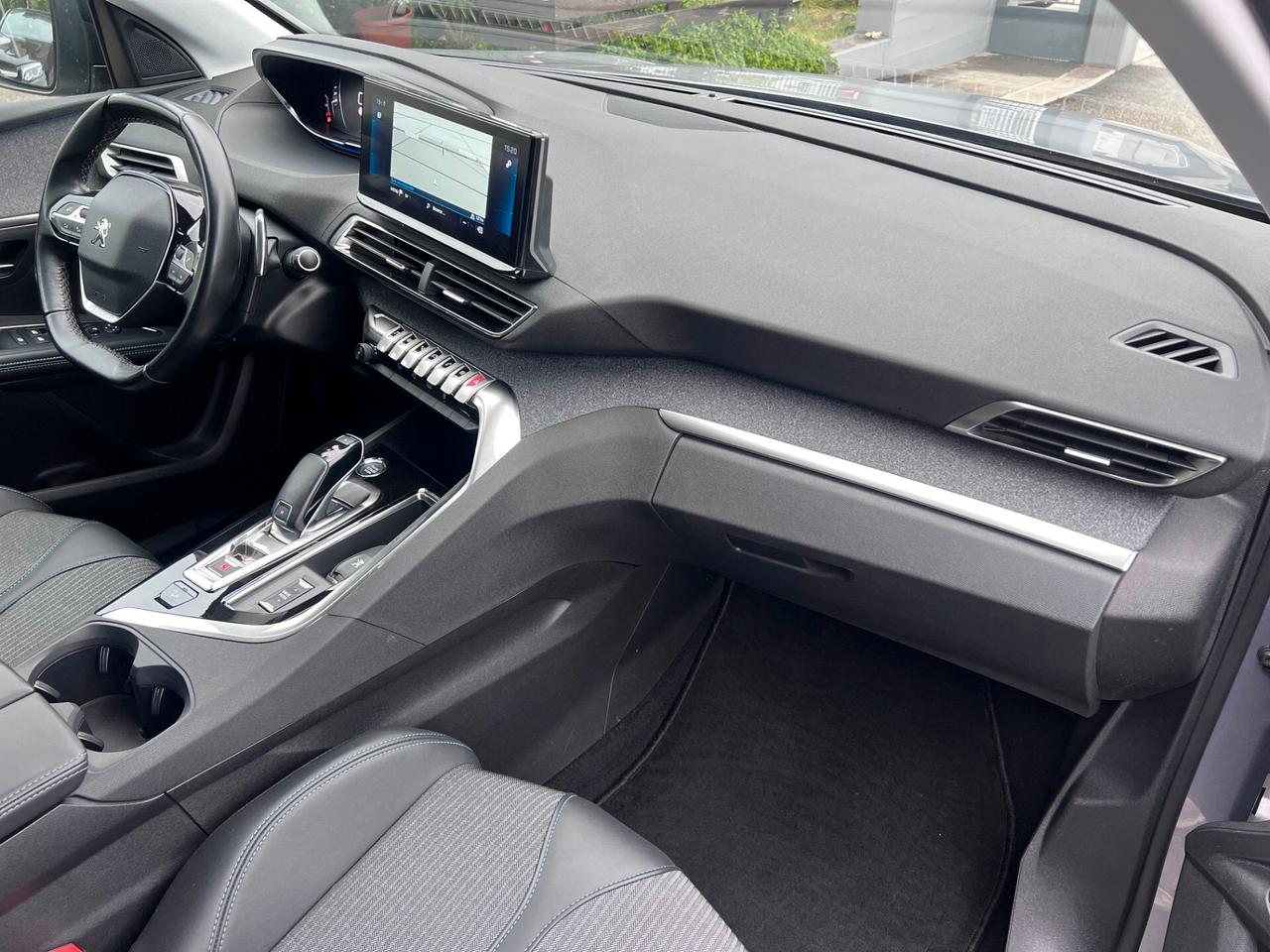 Peugeot 5008 1.5 bluehdi 130cv Allure Pack et8 7 POSTI LED/CAMERA PERFETTA!