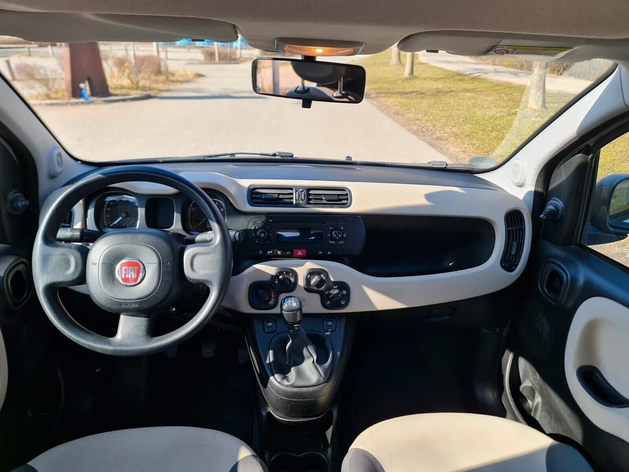Fiat Panda 0.9 TwinAir Turbo Natural Power Lounge