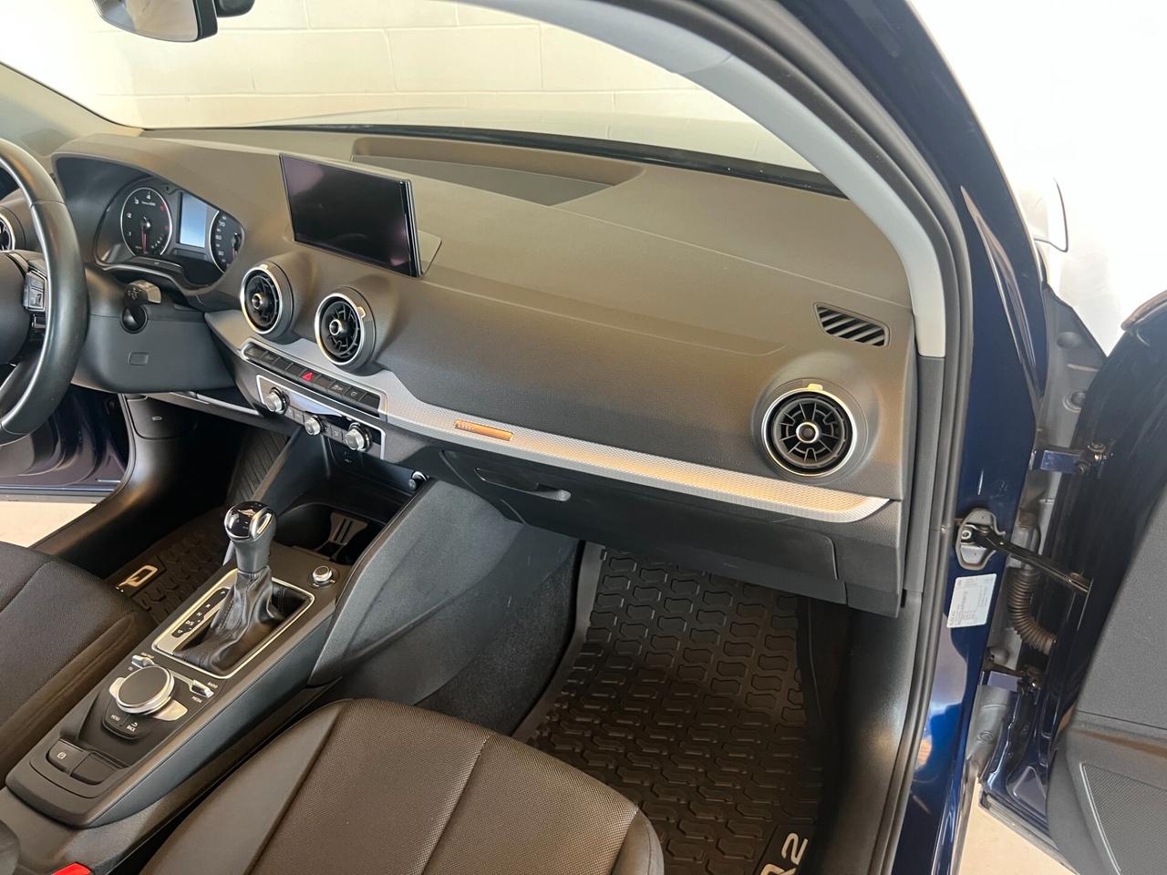 Audi Q2 30 TDI S tronic Business ok neopatentati unico proprietario TAGLIANDATA AUDI