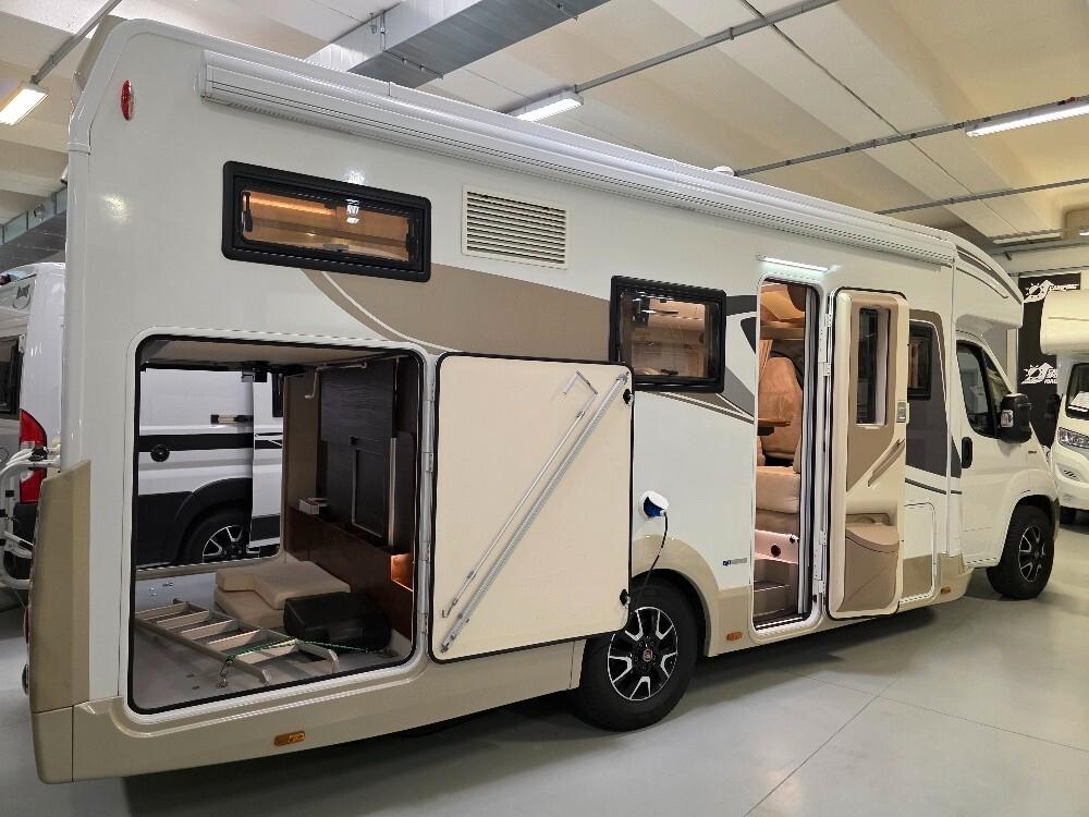 CAMPER CI RIVIERA 98 XT